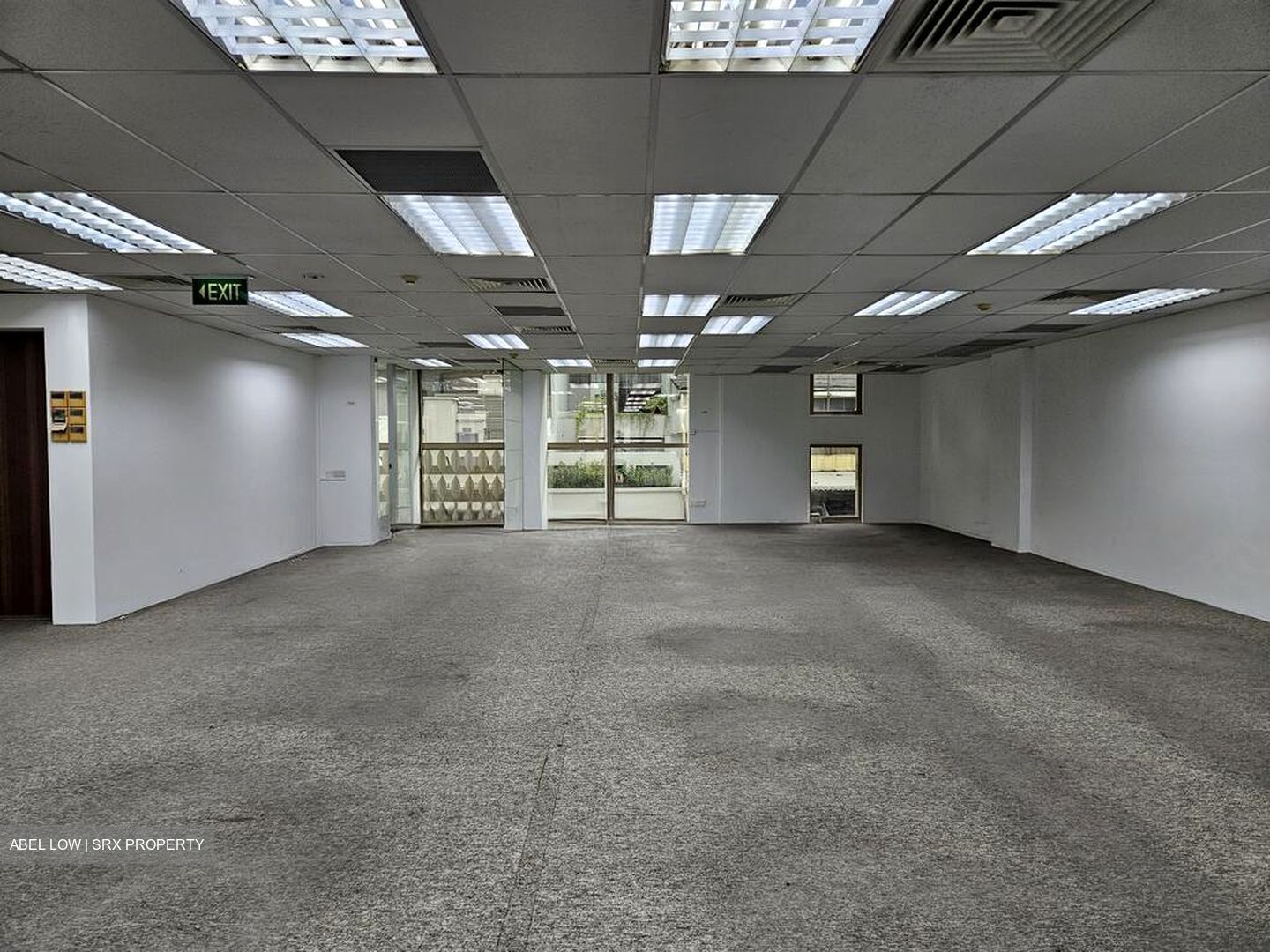 High Street Centre (D6), Office #624906001